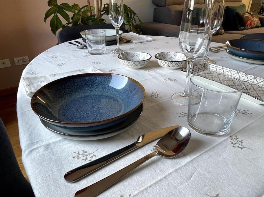Appartamento Moderno In Tenuta Melloni أنسولا ديليميليا المظهر الخارجي الصورة