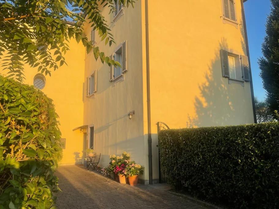 Appartamento Moderno In Tenuta Melloni أنسولا ديليميليا المظهر الخارجي الصورة